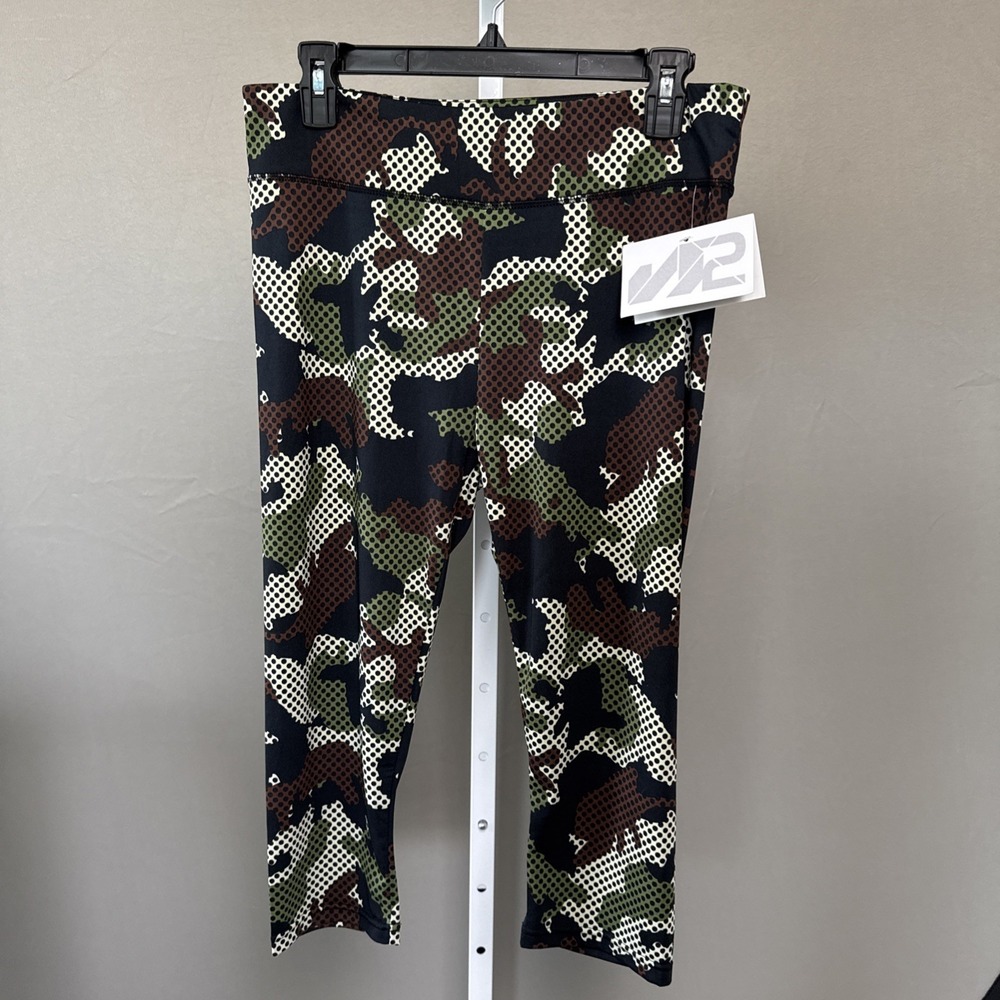 S2 Sportswear Women's Size XL Camo Print Capri Athletic Pants